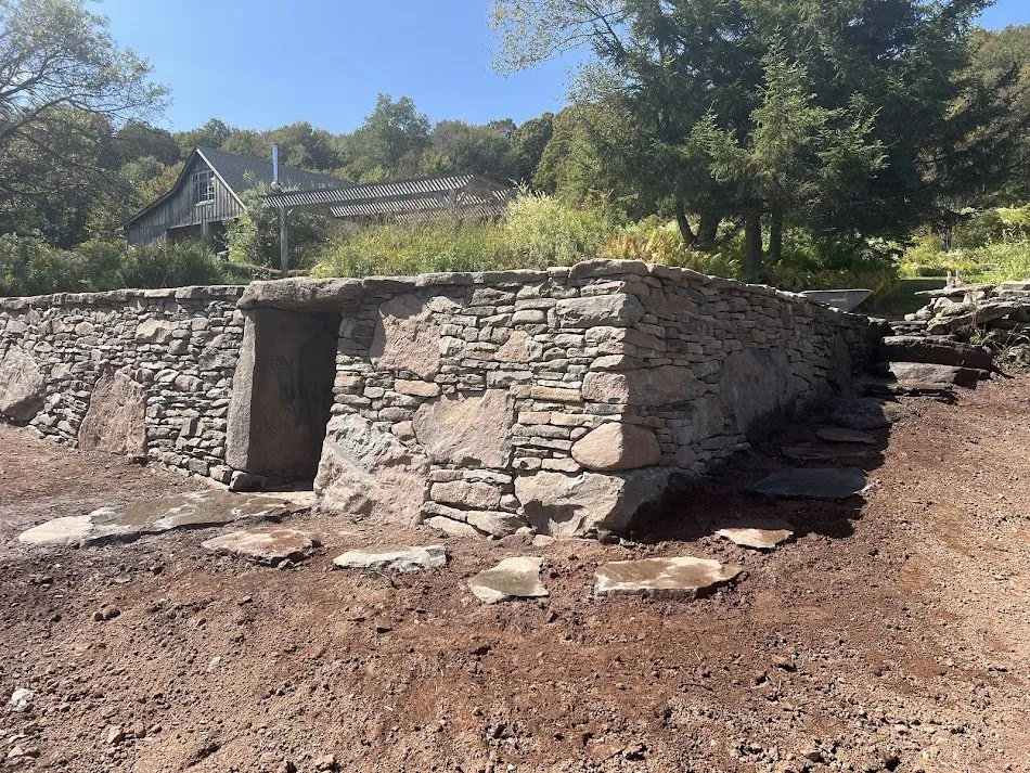 Trusted yard cleanup service for beautiful yards across Middletown, NY - New Vision Hardscaping and Maintenance