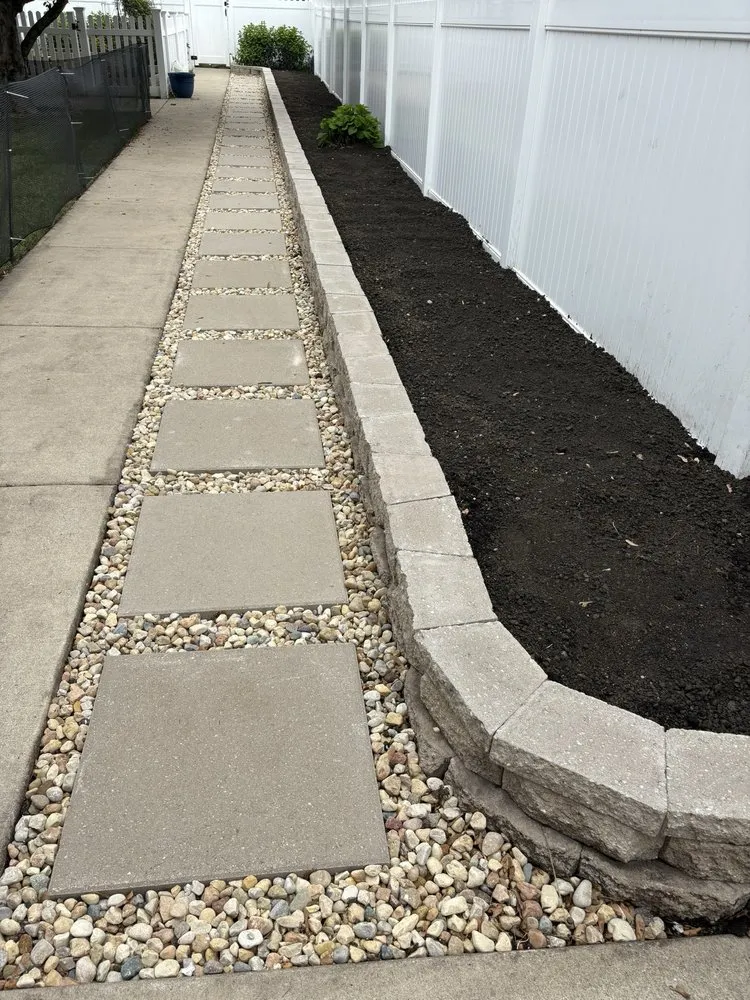 Reliable lawn care service for year-round maintenance in Chicago, IL by New Vision Landscapes