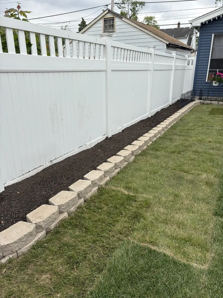 Custom landscape installation in Chicago, IL - New Vision Landscapes