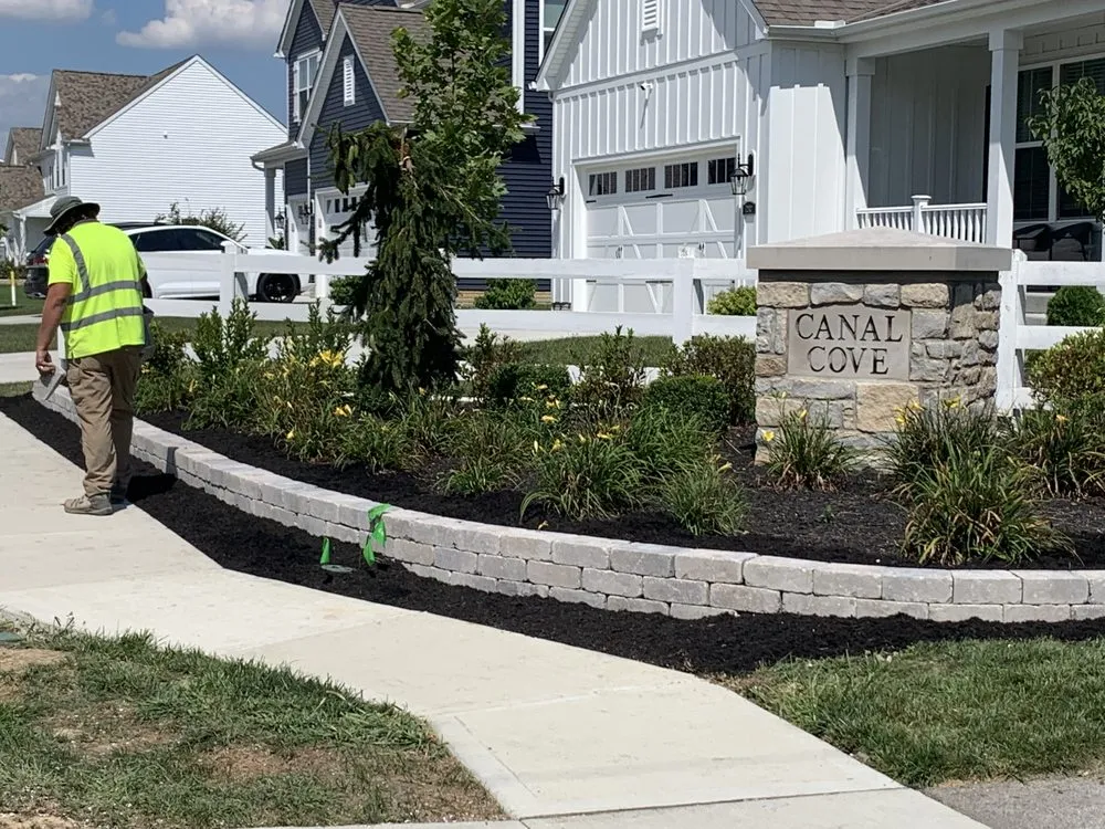 Custom garden landscaping experts serving Columbus, OH - New Vision Landscaping