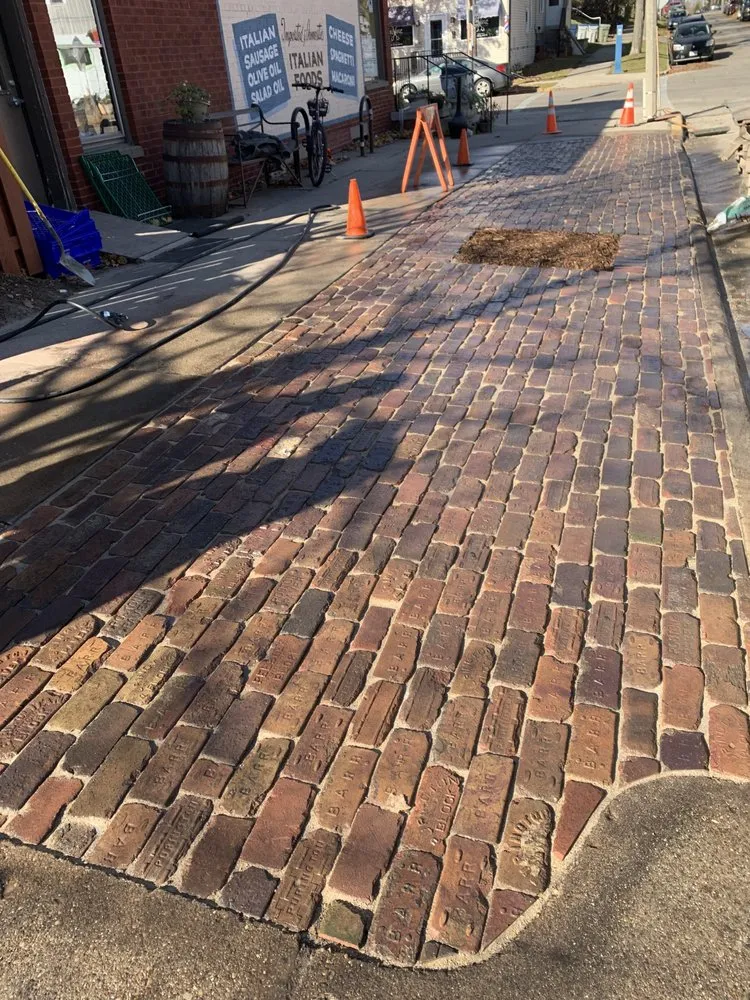 Custom landscaping services experts serving New Berlin, WI - New Vision Landscaping