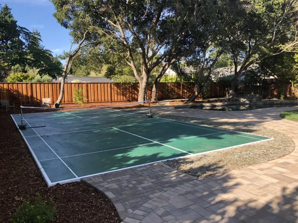 Professional yard cleanup service experts serving East Palo Alto, CA - New World Landscaping