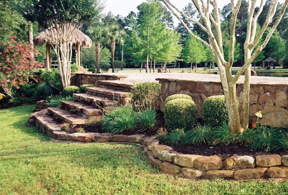 Custom garden landscaping in Magnolia, TX - New Yards Landscaping