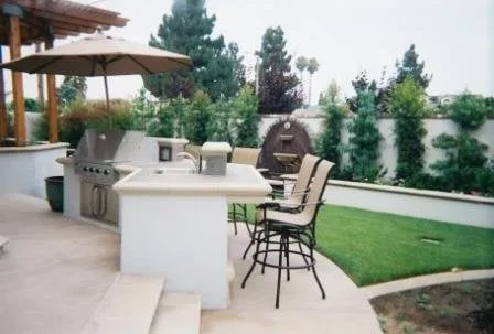 Custom lawn care service with custom design across Fountain Valley, CA - NewCastle Landscaping