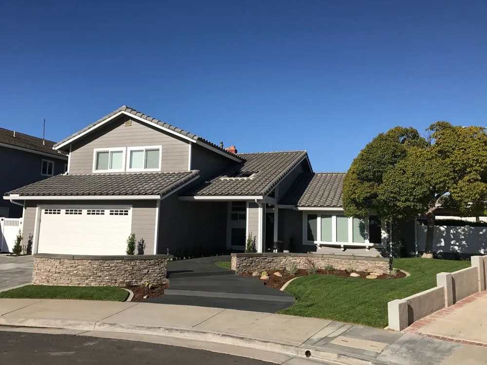 Professional landscaping services experts serving Fountain Valley, CA - NewCastle Landscaping