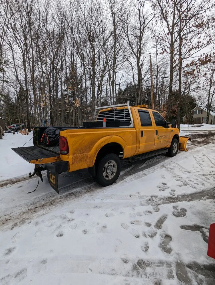 Professional yard maintenance in West Newfield, ME by Newfield lawn Maintenance