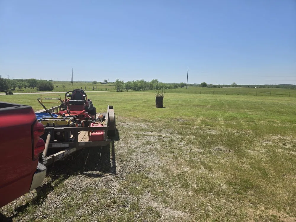 Expert garden landscaping in Hennepin, OK by Newhope Lawncare & Handyman Services