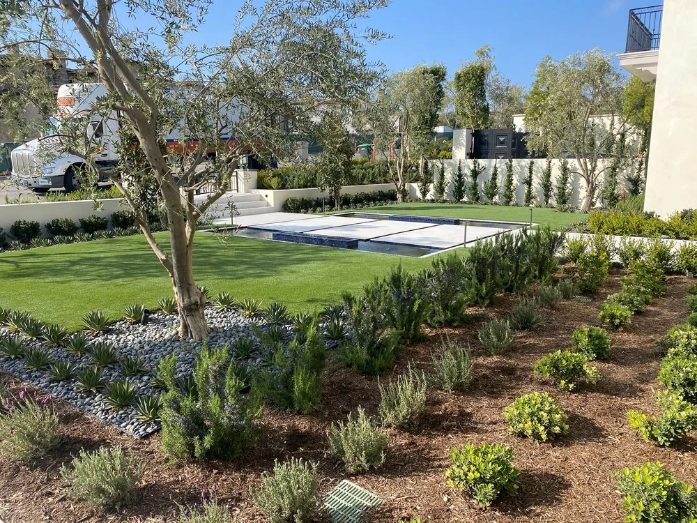 Custom garden landscaping experts serving Laguna Hills, CA - Newland Landscape