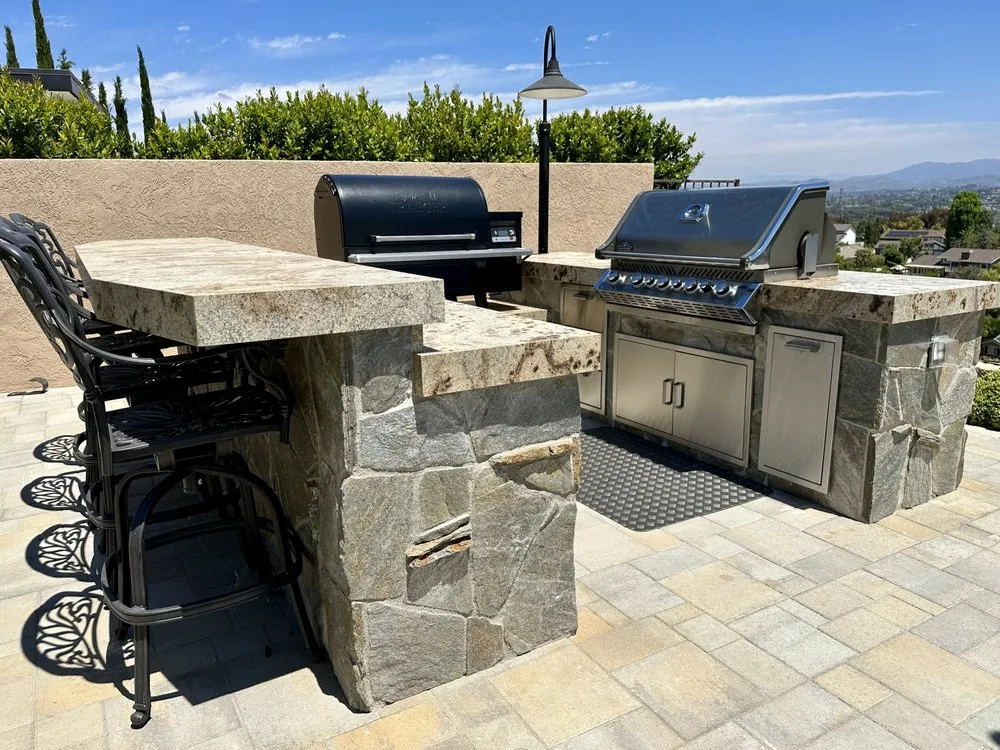 Affordable lawn care service experts serving Laguna Hills, CA - Newland Landscape