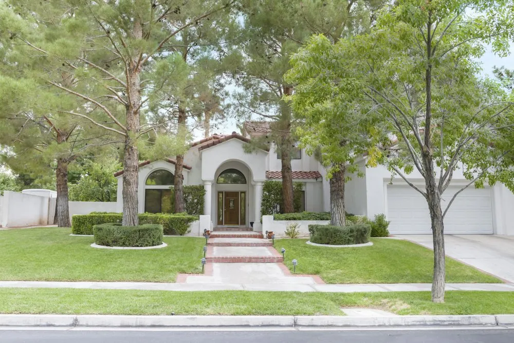 Top-rated yard maintenance experts serving Stockbridge, GA - NewLife Lawn Care Services