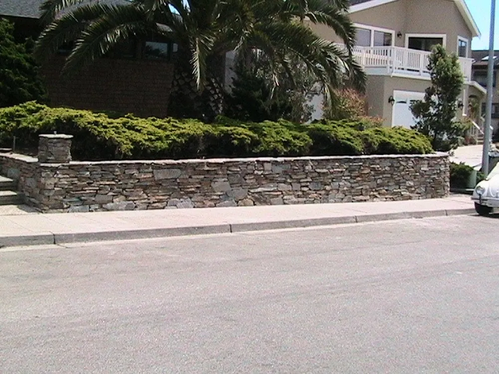 Reliable garden landscaping for residential properties in Pacifica, CA by Newman Landscapes
