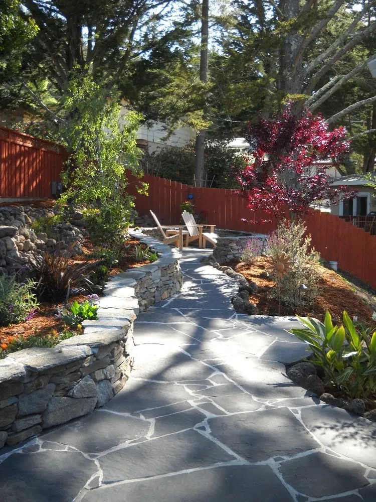 Professional lawn mowing service experts serving Pacifica, CA - Newman Landscapes