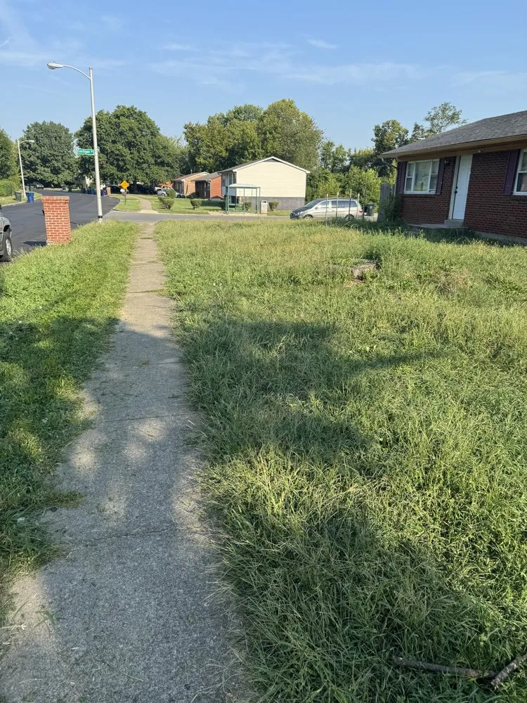 Reliable garden landscaping in Lexington, KY by Newman's Home and Lawn Care