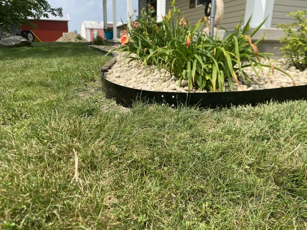 Professional yard maintenance in Wapakoneta, OH - Newmans Landscaping