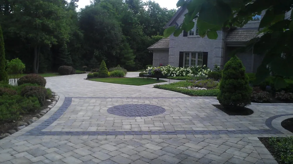 Local lawn mowing service in Streamwood, IL - Newstar Brick Paving & Concrete