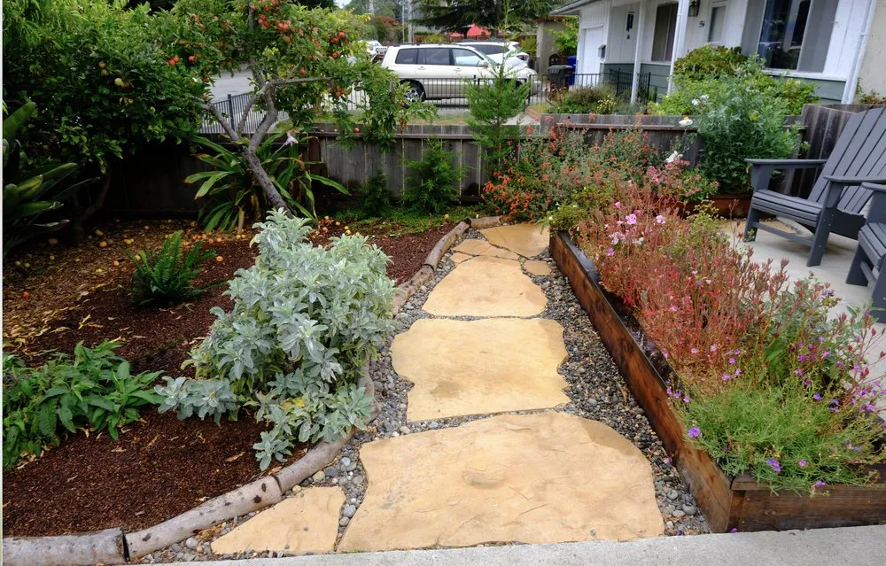Custom outdoor landscaping in Santa Cruz, CA by Newt Gardens