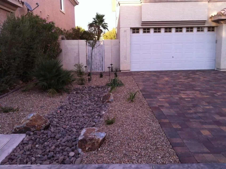 Trusted outdoor landscaping for homes in Henderson, NV by Newtex Landscape