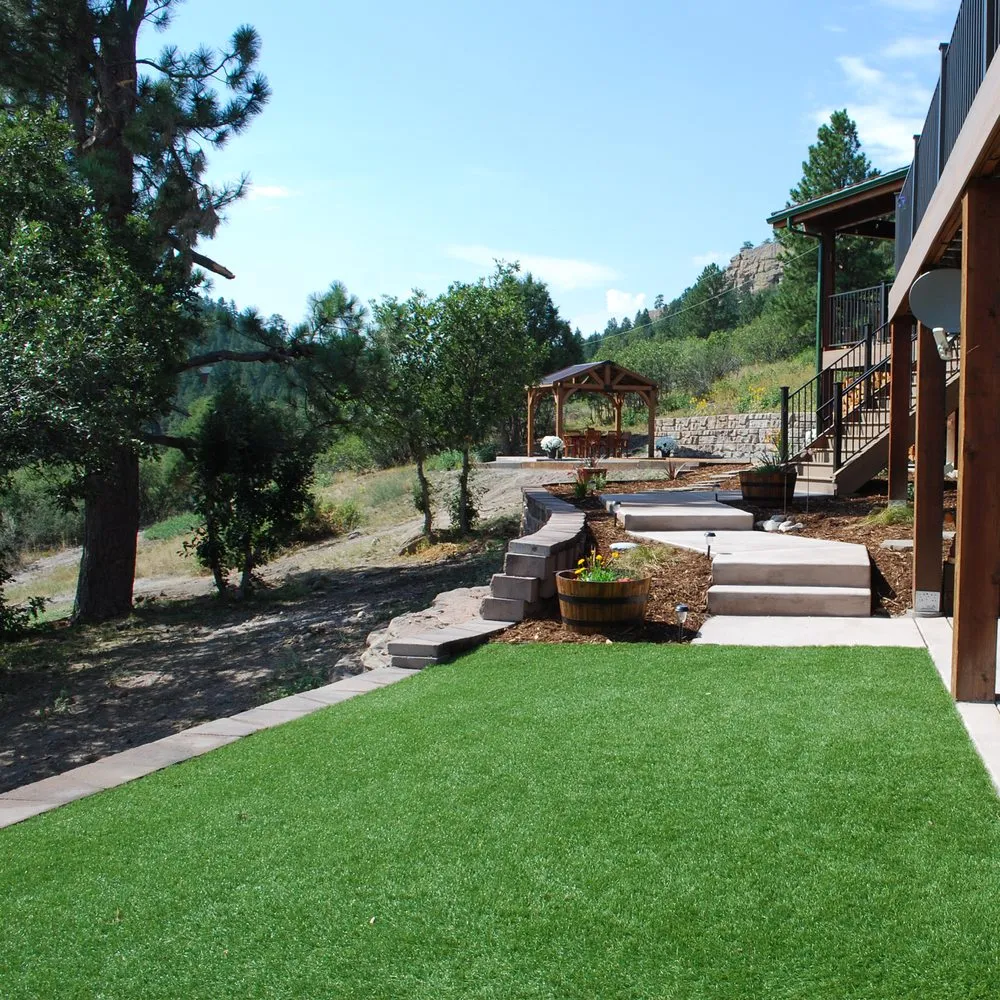 Custom garden landscaping experts serving Denver, CO - Next 2 Natural Turf