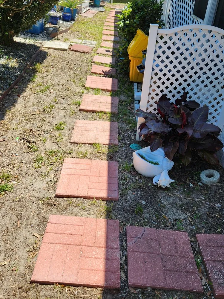 Local outdoor landscaping for residential properties in Groveland, FL by Next level curbing