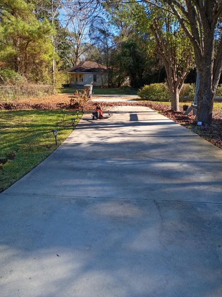 Reliable lawn mowing service experts serving Navassa, NC - Next Level Landscaping & Lawn Care