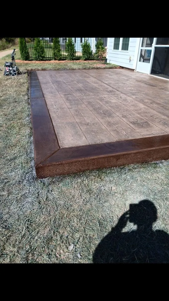 Reliable lawn mowing service in Charlotte, NC - NEXUS Construction Landscaping