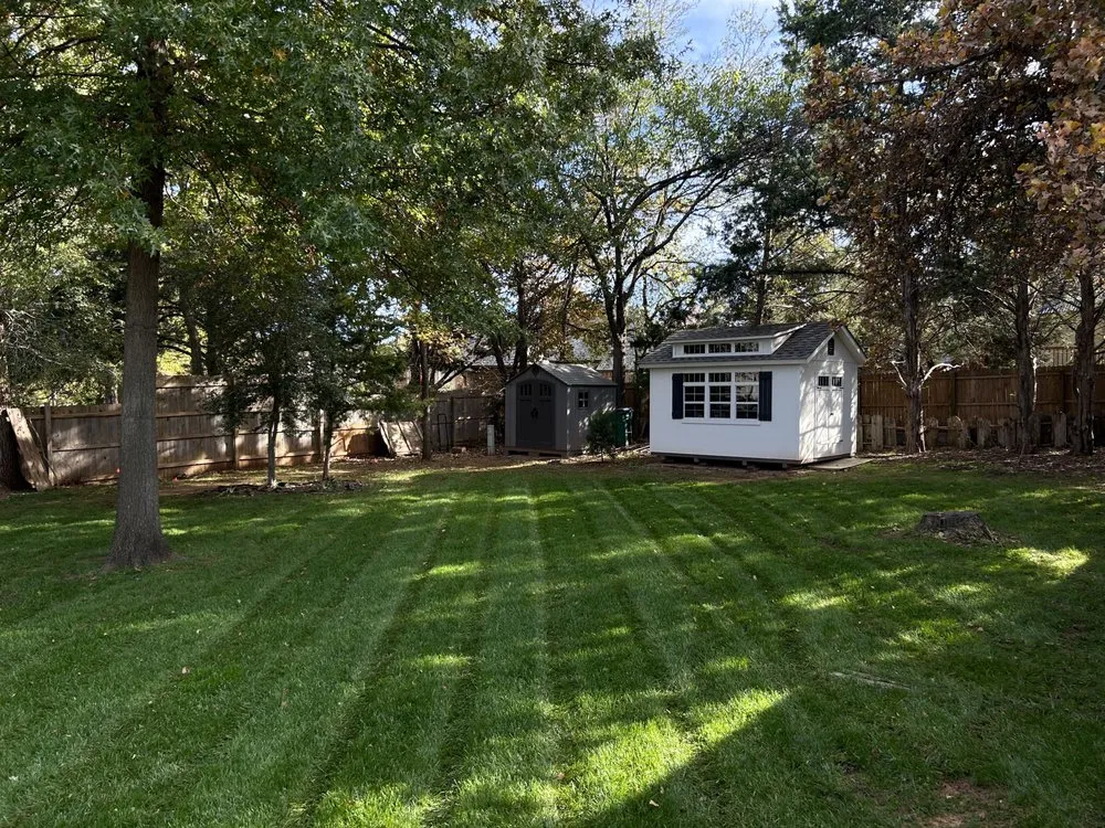 Trusted lawn mowing service experts serving Edmond, OK - NG Outdoor