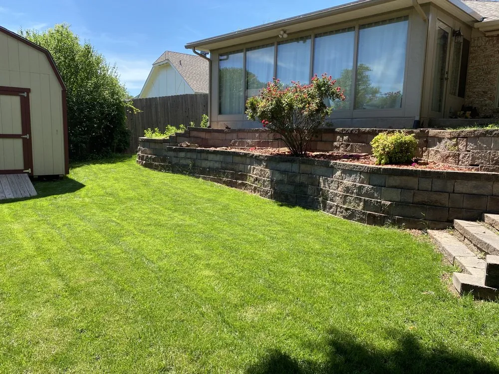 Top-rated lawn care service near you in Edmond, OK by NG Outdoor