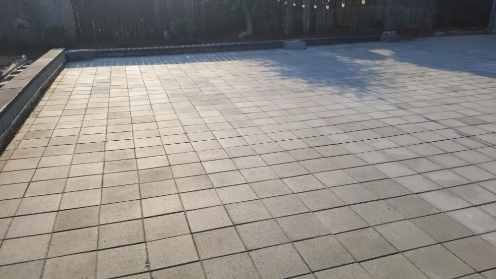 Reliable landscape installation for year-round maintenance in Covington, WA by Nguyens Landscaping