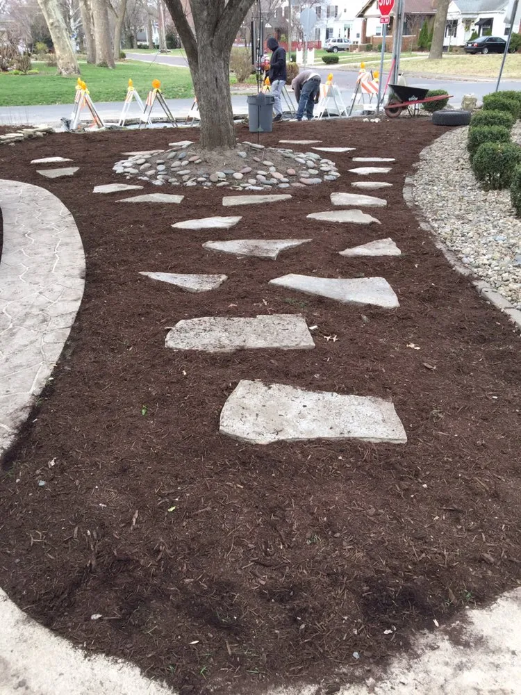 Trusted yard maintenance in Springfield, IL - Nice Guys Landscaping