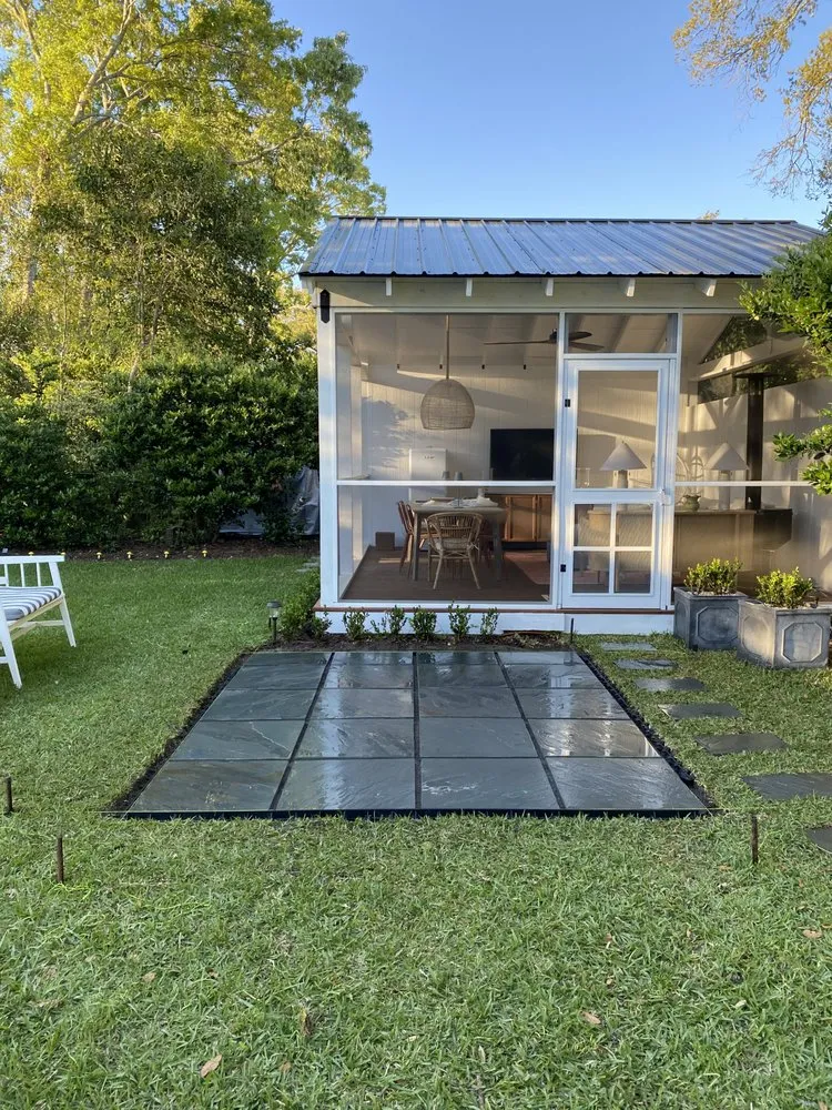 Professional yard cleanup service in Charleston, SC by Nice Landscaping Of Charleston