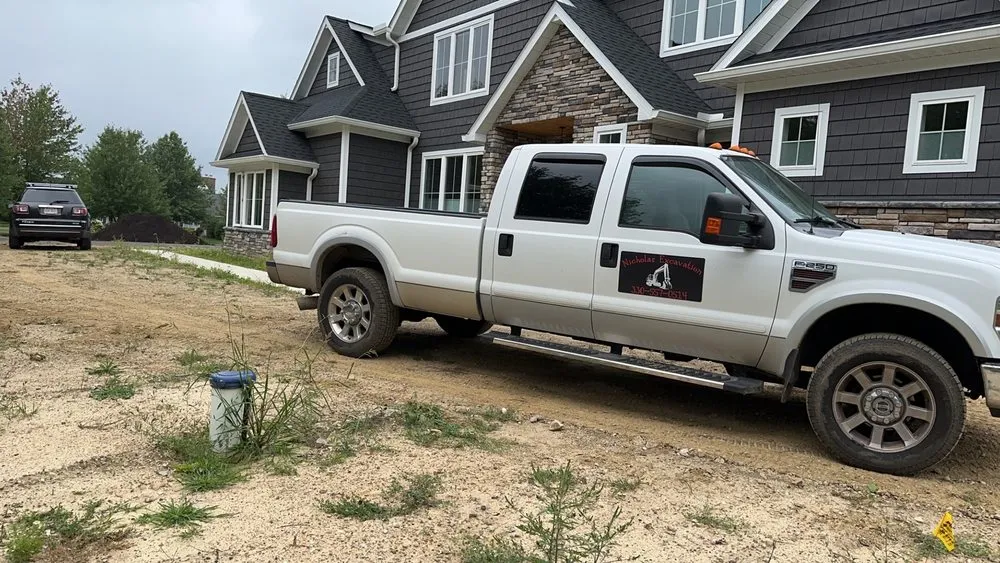 Custom landscaping services with custom design in Diamond, OH by Nicholas Excavation