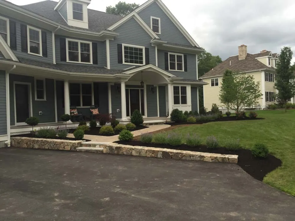 Reliable yard maintenance experts serving Middleborough, MA - Nichols Horticulture
