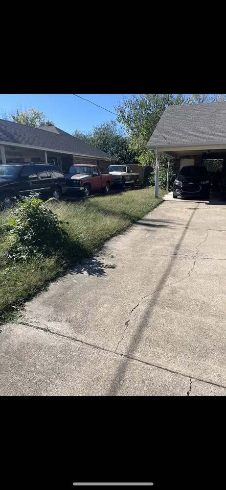 Top-rated garden landscaping in Greenbrier, AR by Nichols Landscaping and Debris Removal