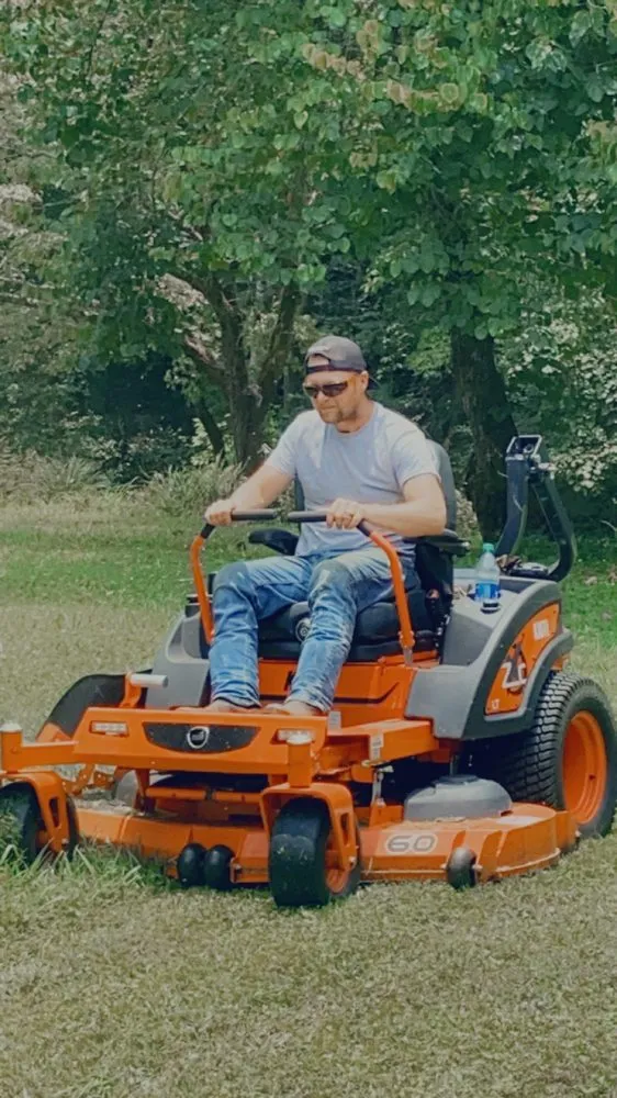 Custom lawn care service experts serving Suches, GA - Nichol's Tree &Landscape