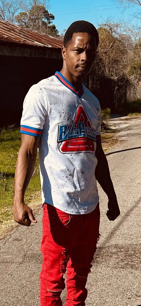 Custom lawn care service experts serving New Roads, LA - Nick The Specializer