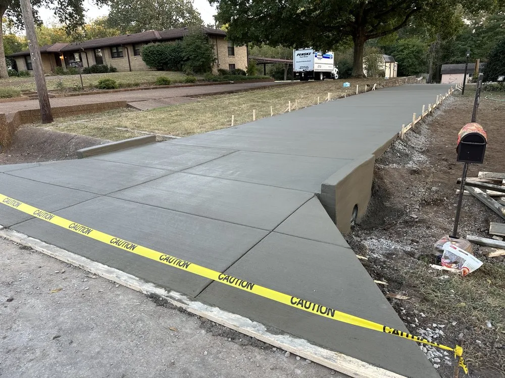 Reliable yard maintenance for year-round maintenance across Ashland City, TN - Nickens Outdoor Solutions