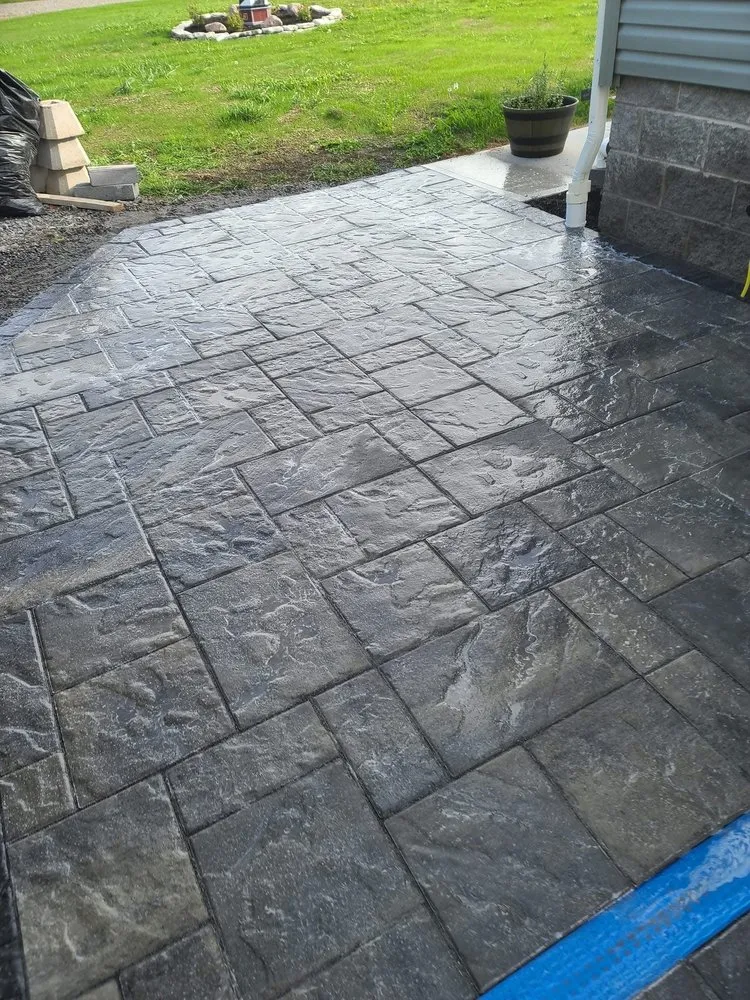 Top-rated lawn mowing service in Bridgeport, NY - Nickerson Masonry