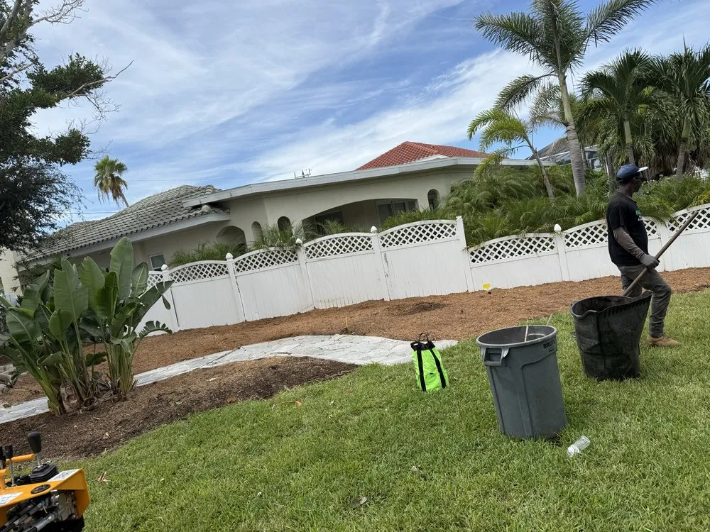 Top-rated yard maintenance experts serving St. Petersburg, FL - Nicko Tree service And Landscaping
