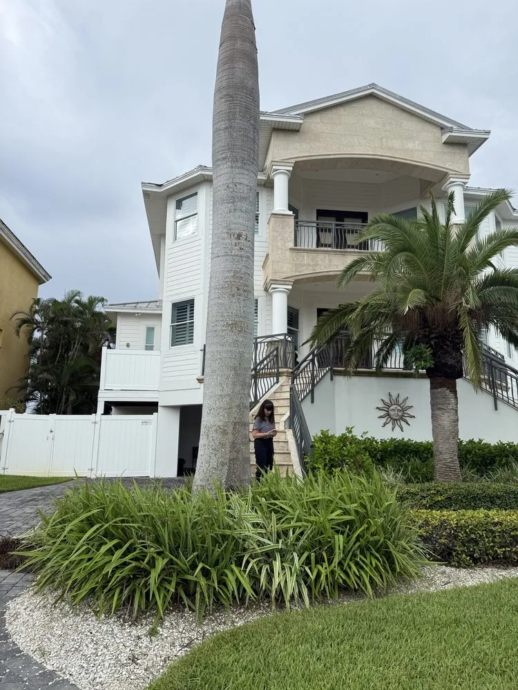 Professional landscape design in St. Petersburg, FL - Nicko Tree service And Landscaping