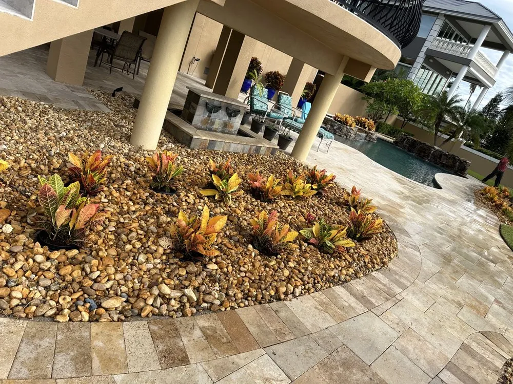 Affordable lawn mowing service experts serving St. Petersburg, FL - Nicko Tree service And Landscaping