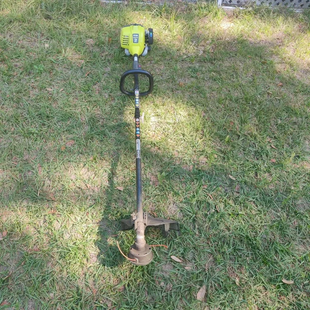 Custom yard maintenance in Polk City, FL - Nick's Central Florida Lawn Care