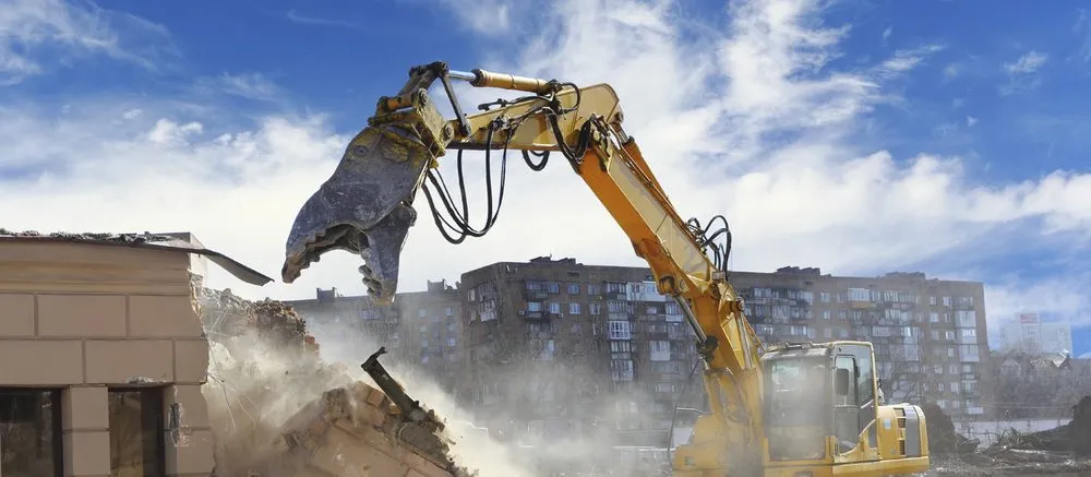 Local yard maintenance in Livermore, CA - Nick's Demo & Hauling