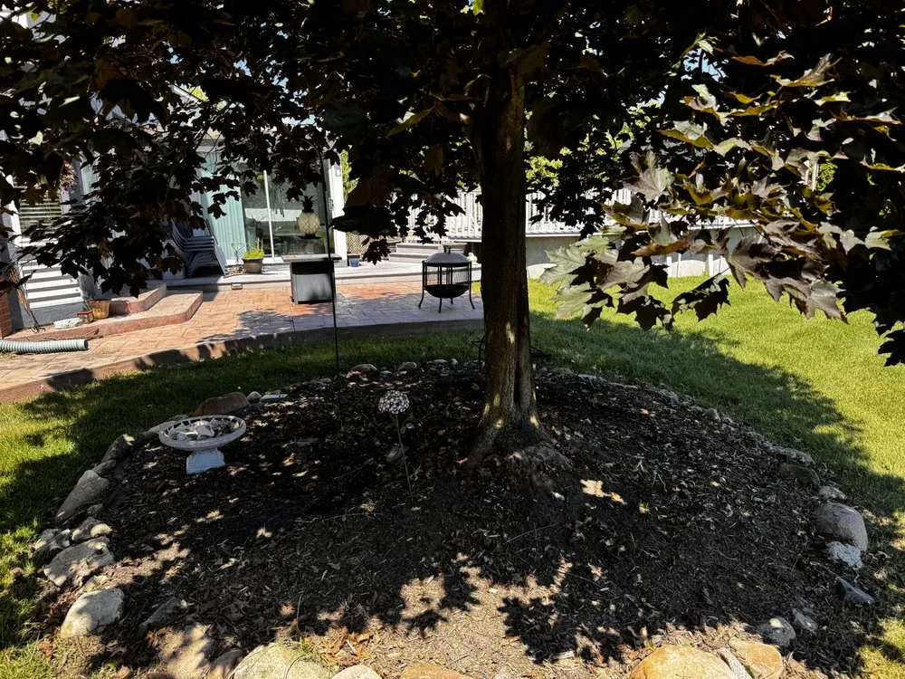 Affordable outdoor landscaping experts serving New Baltimore, MI - Nick’s Labor Service