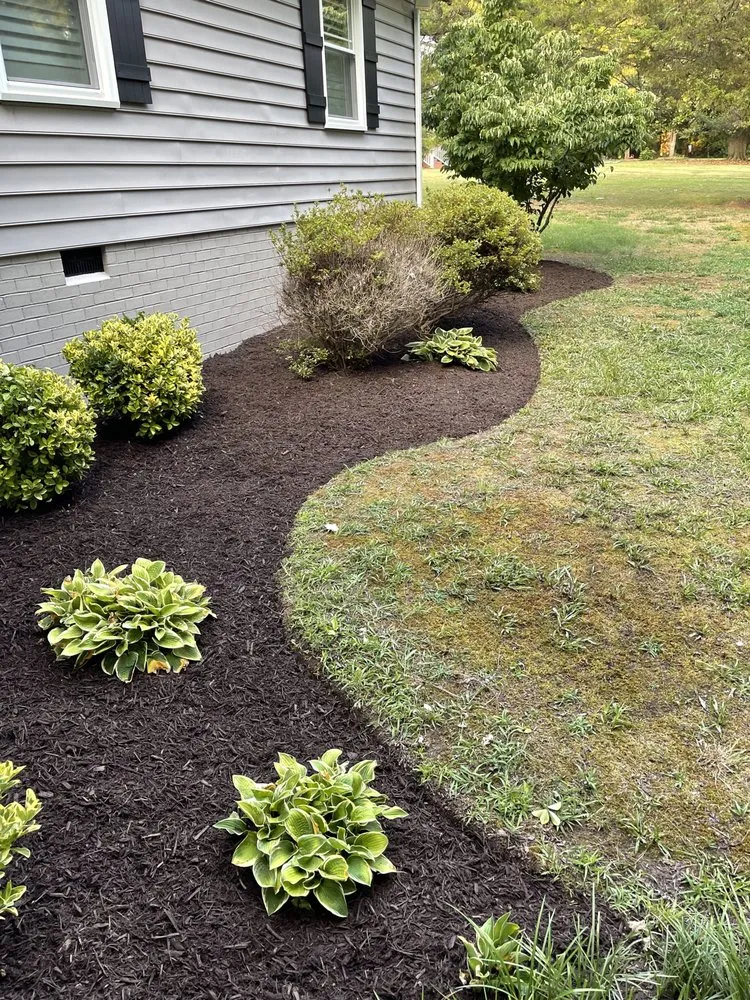 Custom landscape installation in Glen Allen, VA by Nick's Landscape & Design