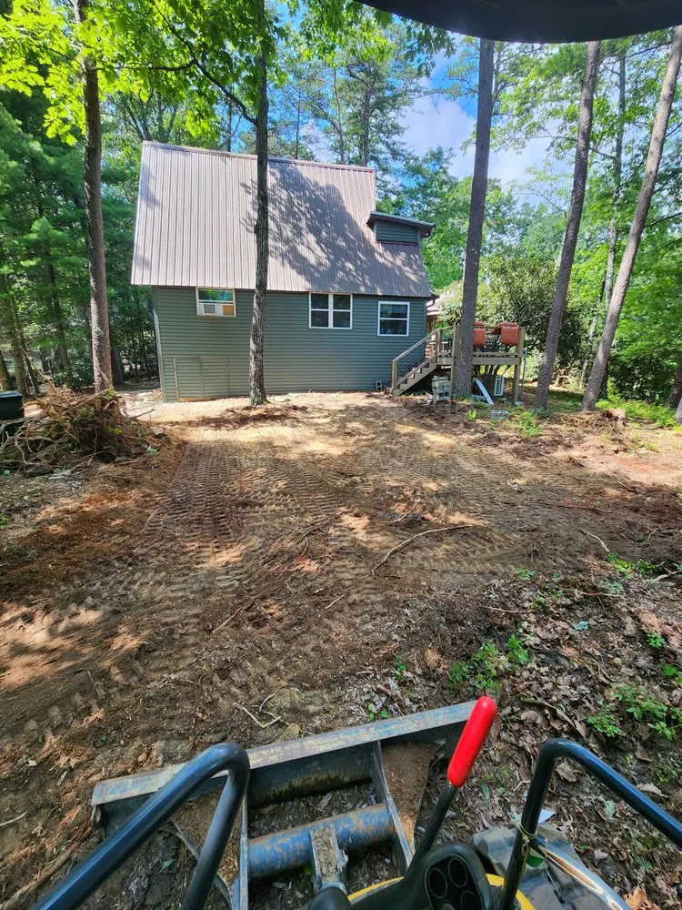 Local yard cleanup service experts serving Hendersonville, NC - Nick's Landscaping & More