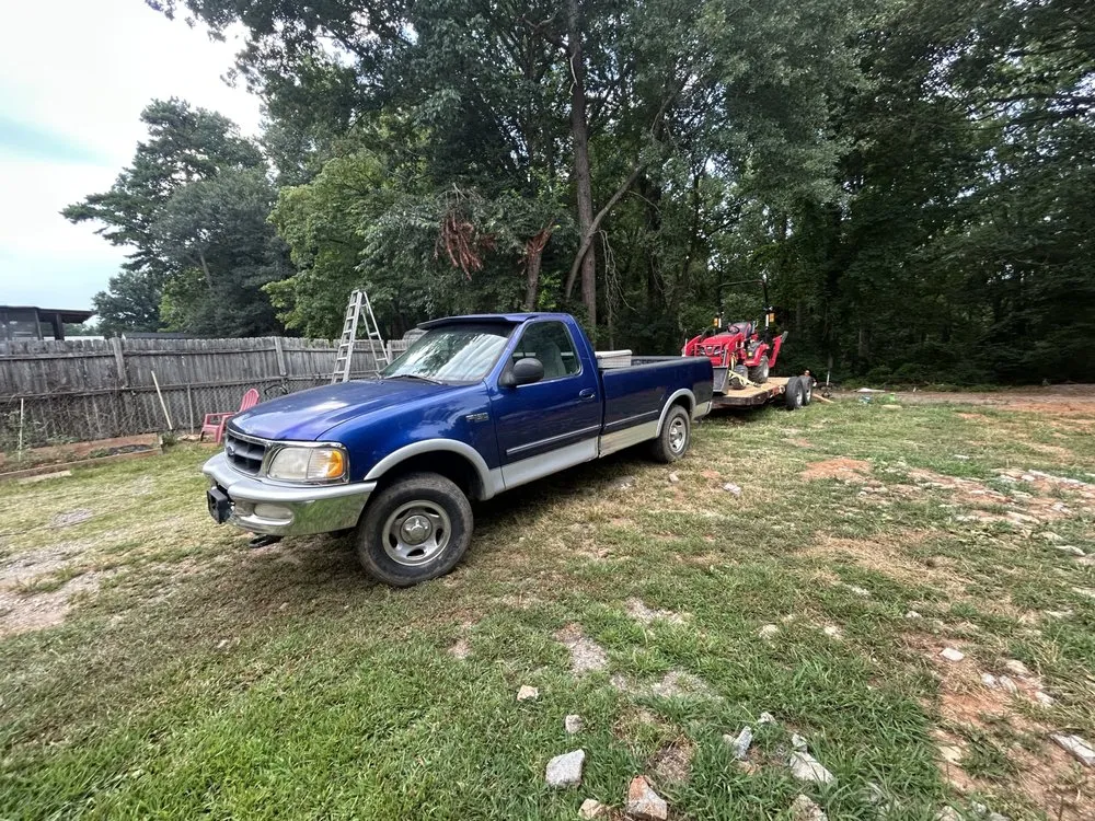 Reliable yard cleanup service in Dallas, NC - Nicks Landscaping