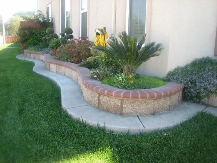 Professional yard cleanup service experts serving Stockton, CA - Nick's Landscaping