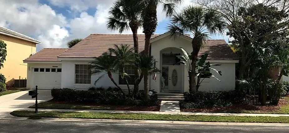 Trusted residential landscaping experts serving Pompano Beach, FL - Nick's Lawn & Nursery