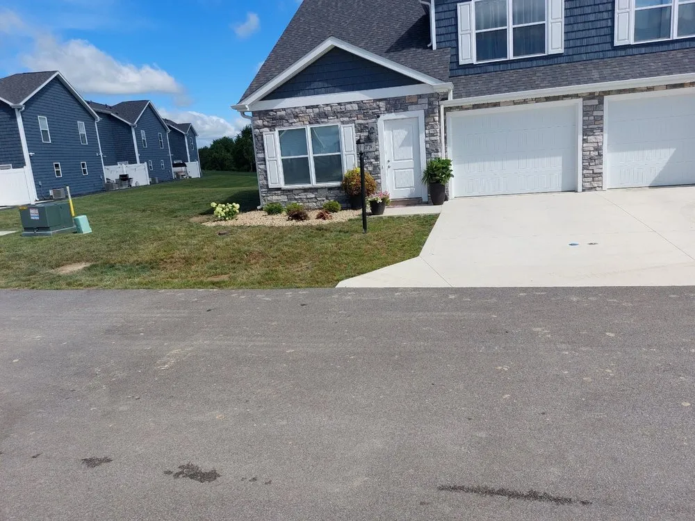 Reliable yard maintenance in Fort Wayne, IN by Nick’s Lawn Care