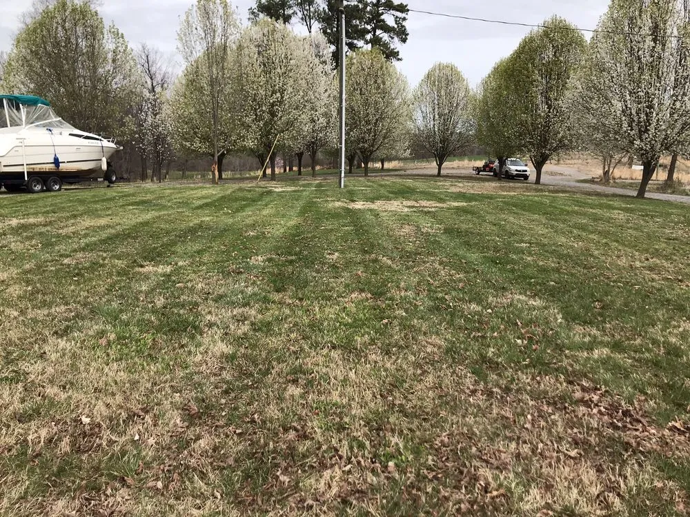 Local outdoor landscaping in Gilbertsville, KY - Nicks Lawn Care